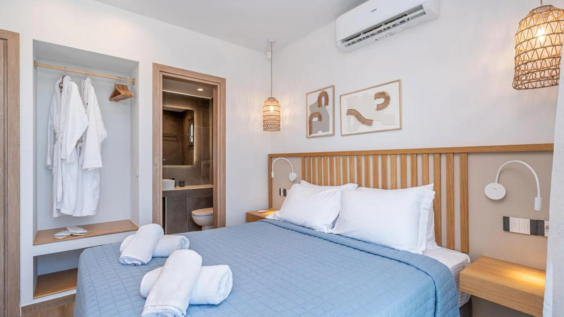 Endless Blue Private Club Villa Trapezaki