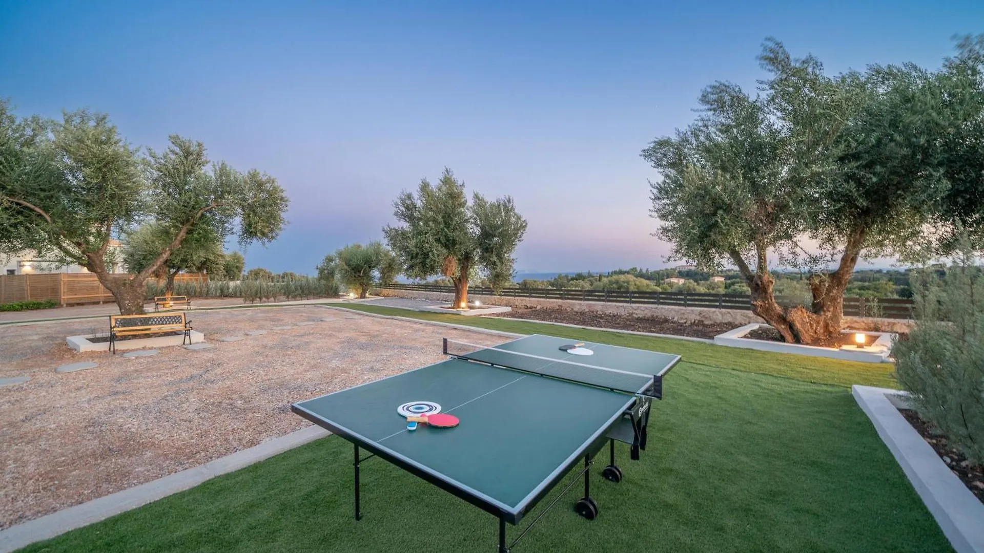 Endless Blue Private Club Villa Trapezaki